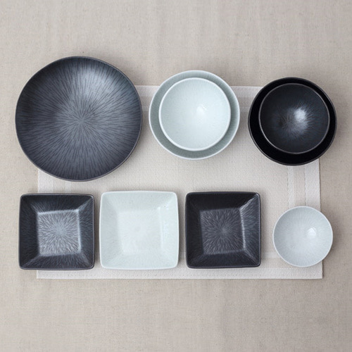 [아우도] 블랙&amp;화이트, 빗살무늬 2인 그릇 세트